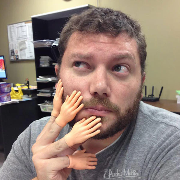 Finger Hands - Bulk Box - Image 4